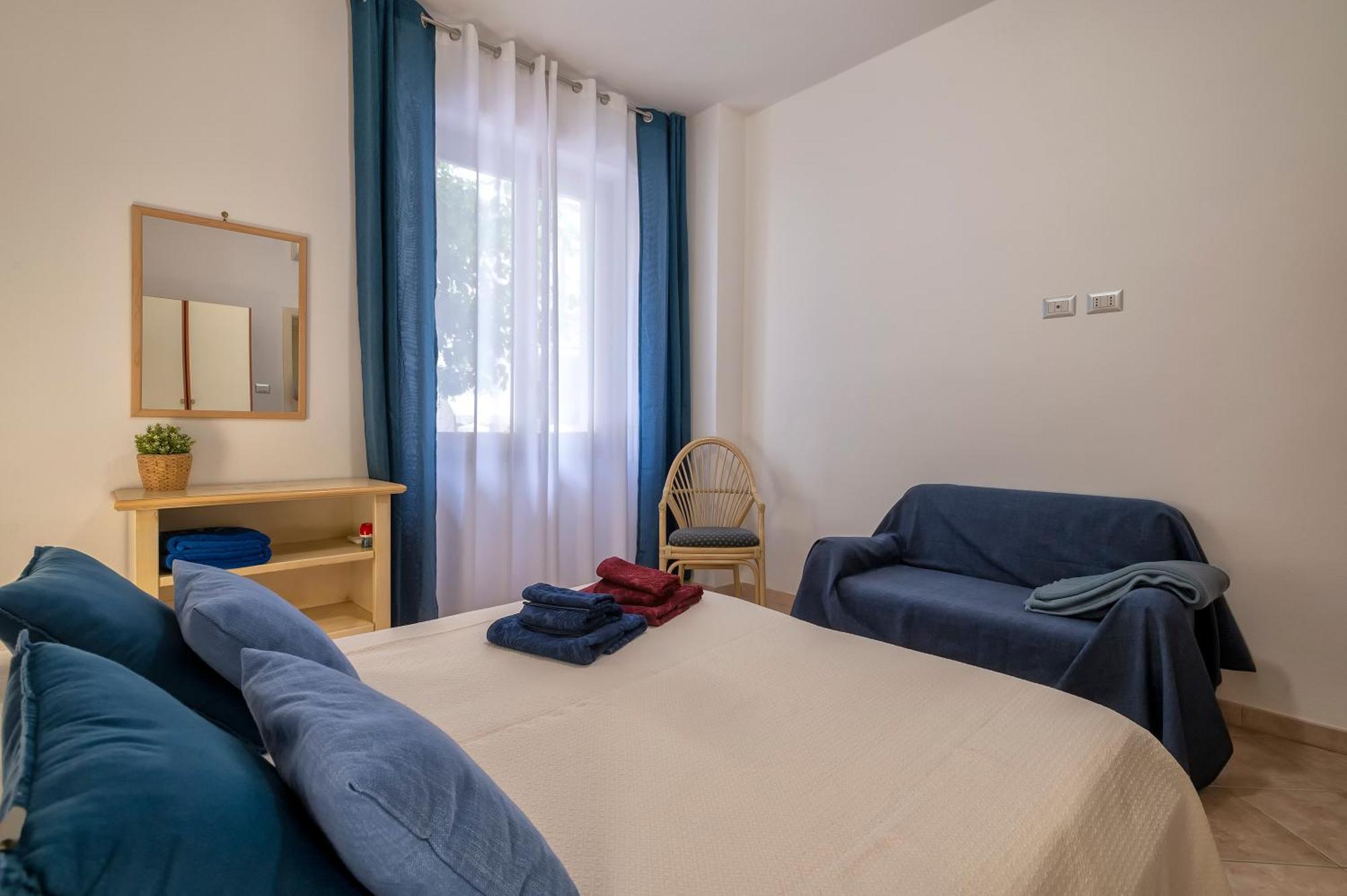 Casa Comoda A Due Passi Dal Lungomare อาลเกโร ภายนอก รูปภาพ